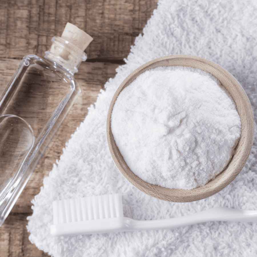 vinegar and baking soda diy stain remover